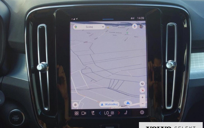 Volvo XC 40 cena 159900 przebieg: 40871, rok produkcji 2022 z Warszawa małe 631